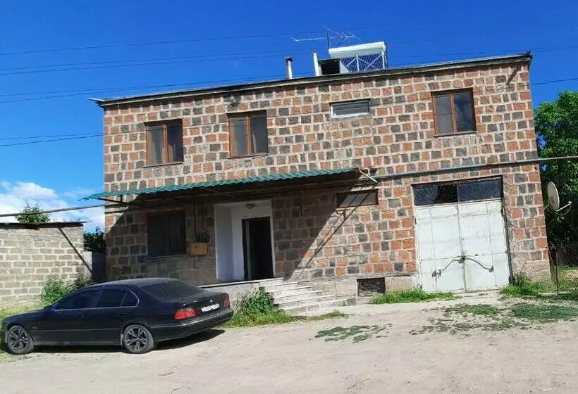 ペンション Garni Guesthouse