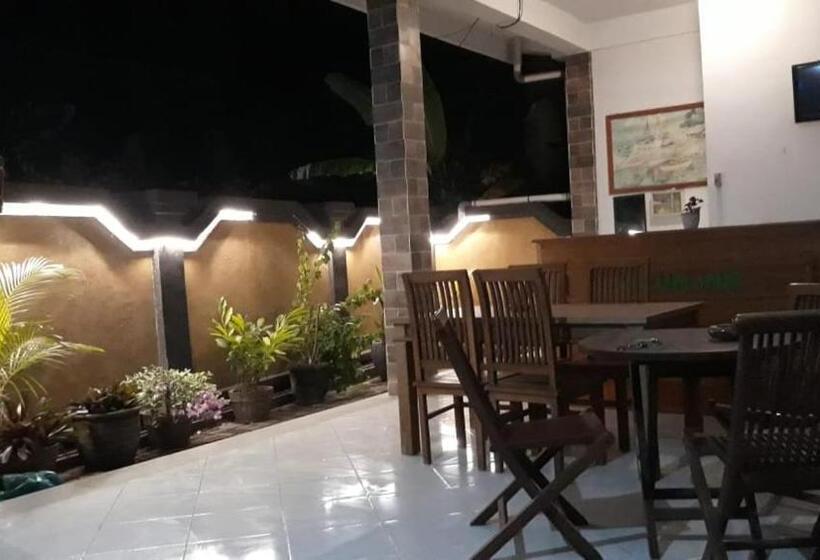 פנסיון Jepun Inn