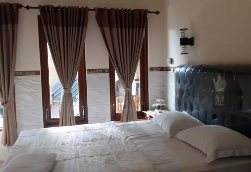Majatalo Jepun Inn