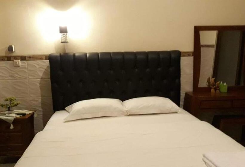 פנסיון Jepun Inn