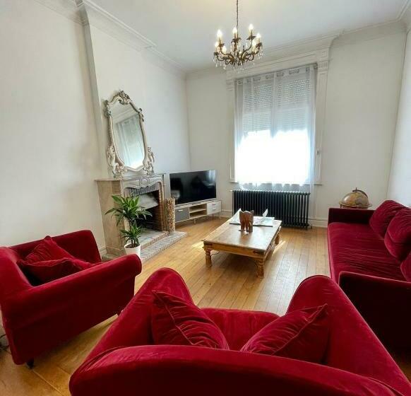 ペンション Simon & Eliot