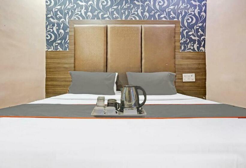 Hotel Collection O Vip