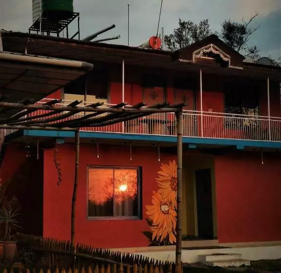 Lomakeskus The Hidden Garden Bir