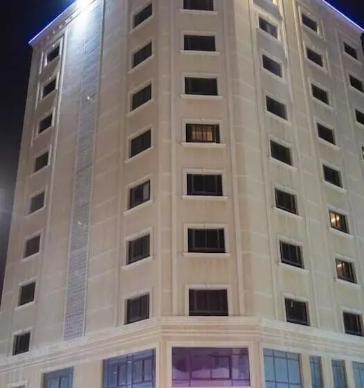 تختخواب و صبحانه Oyyo Plaza Hotel Apartment