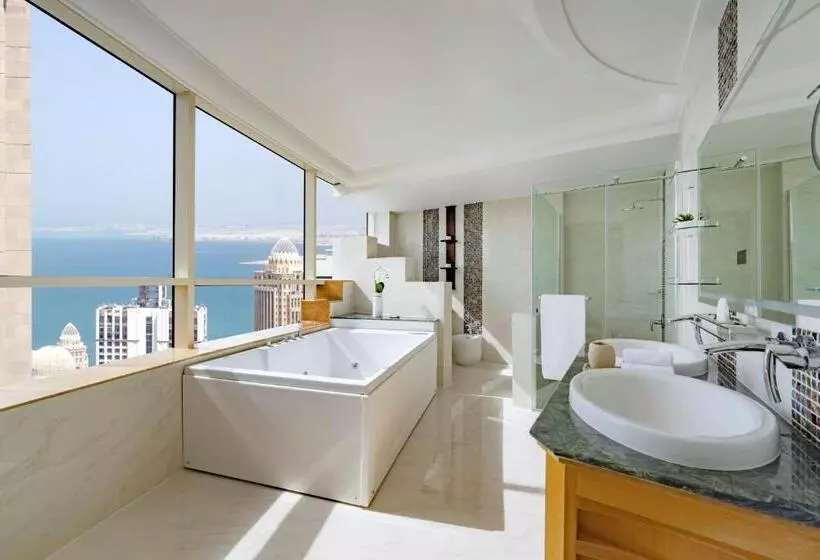 Dusit Hotel & Suites   Doha