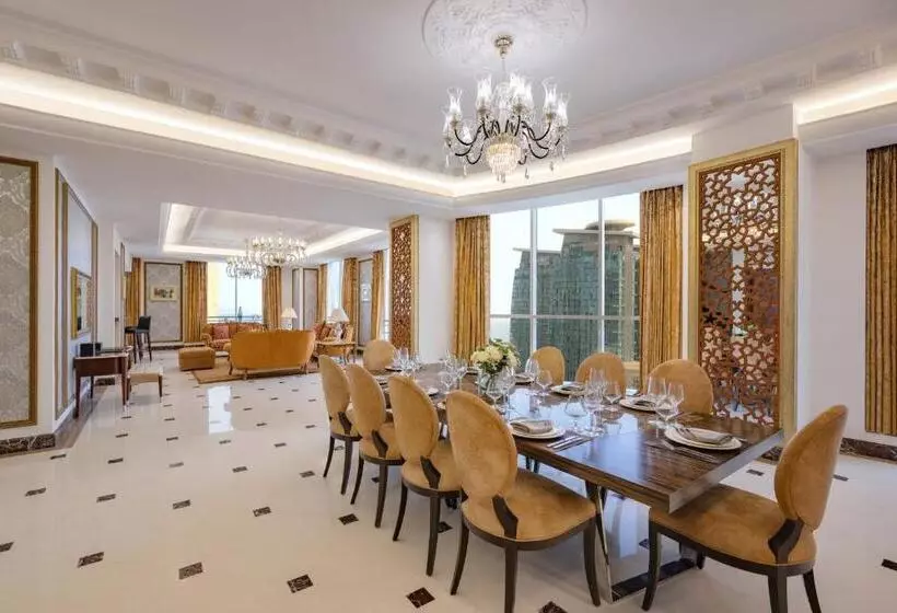 Dusit Hotel & Suites   Doha