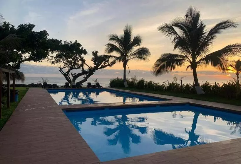 Hotelli Mar De Estrellas