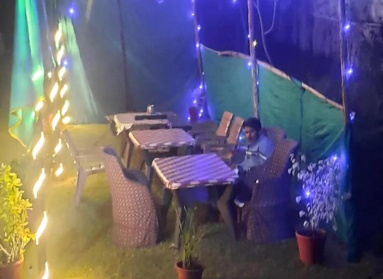 בית מלון כפרי Moon Bagh