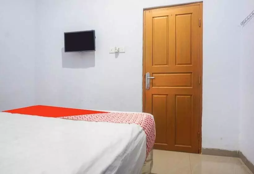 ホテル Oyo 91759 Pondok Hikmah Makassar