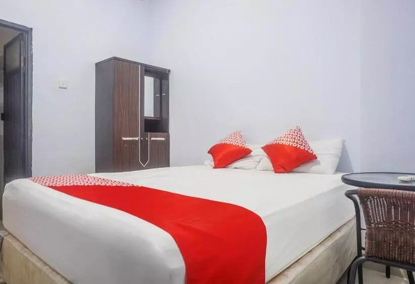ホテル Oyo 91759 Pondok Hikmah Makassar
