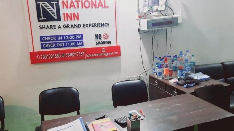 酒店 Pop 70083 National Inn