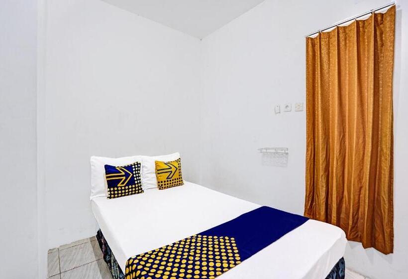 Hotel Spot On 91789 Kost Umik Sidoarjo Syariah