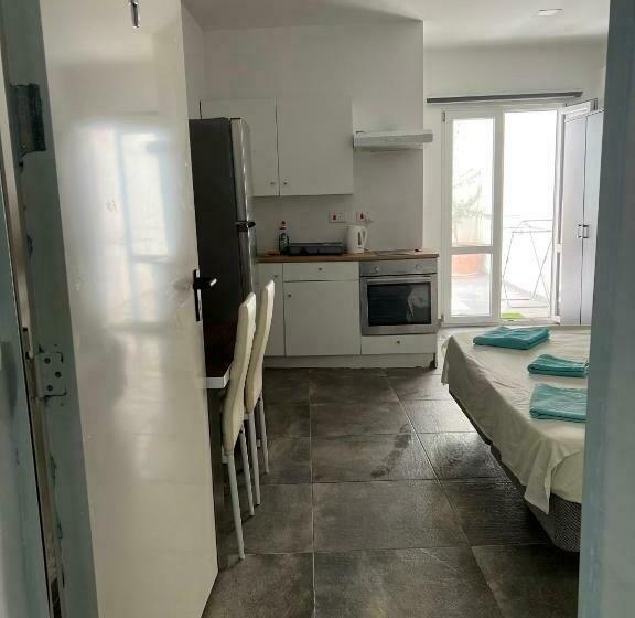 پانسیون Bosio Guest House Msida