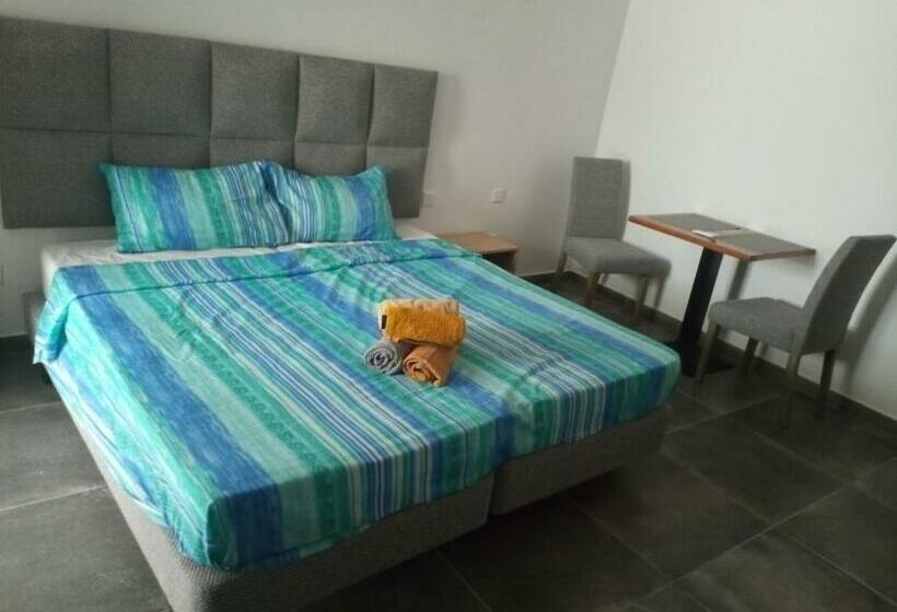 پانسیون Bosio Guest House Msida