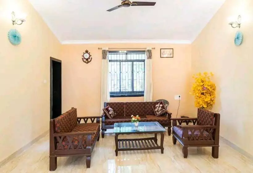 ペンション Perola Marinha