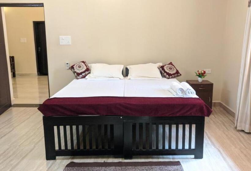 פנסיון Perola Marinha