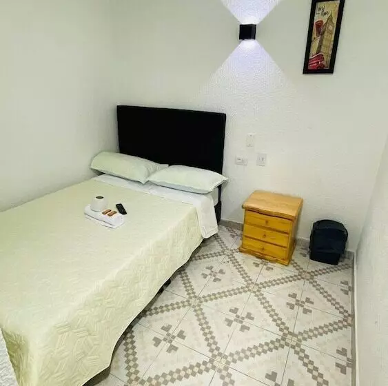 پانسیون Suites Centro Internacional