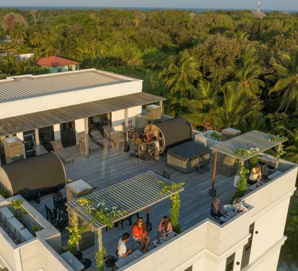 هتل Ataraxis Grand And Spa Fuvahmulah