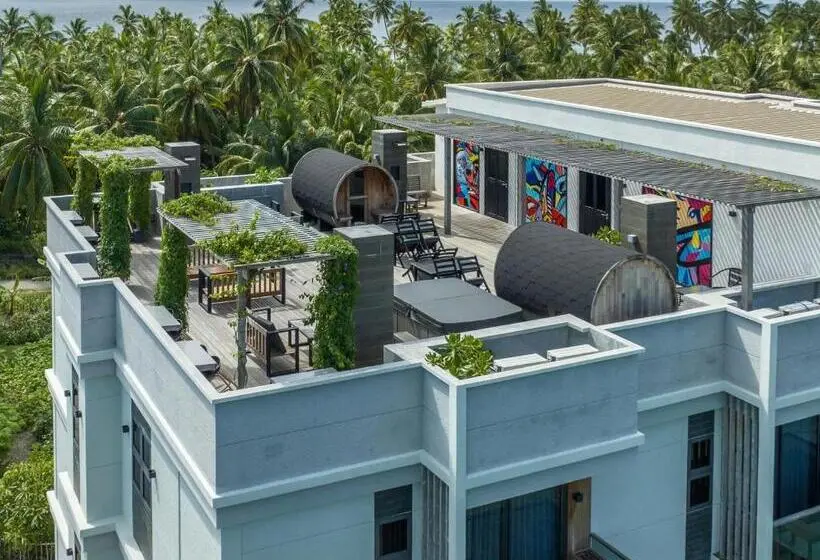 هتل Ataraxis Grand And Spa Fuvahmulah