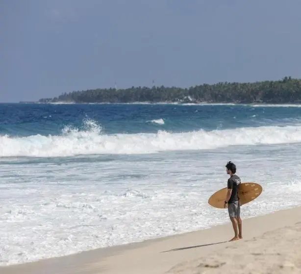 هتل Ataraxis Grand And Spa Fuvahmulah
