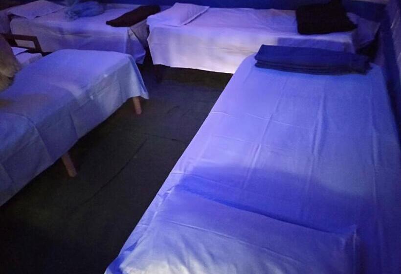 ペンション Rambo Homestay & Restaurant Hampi