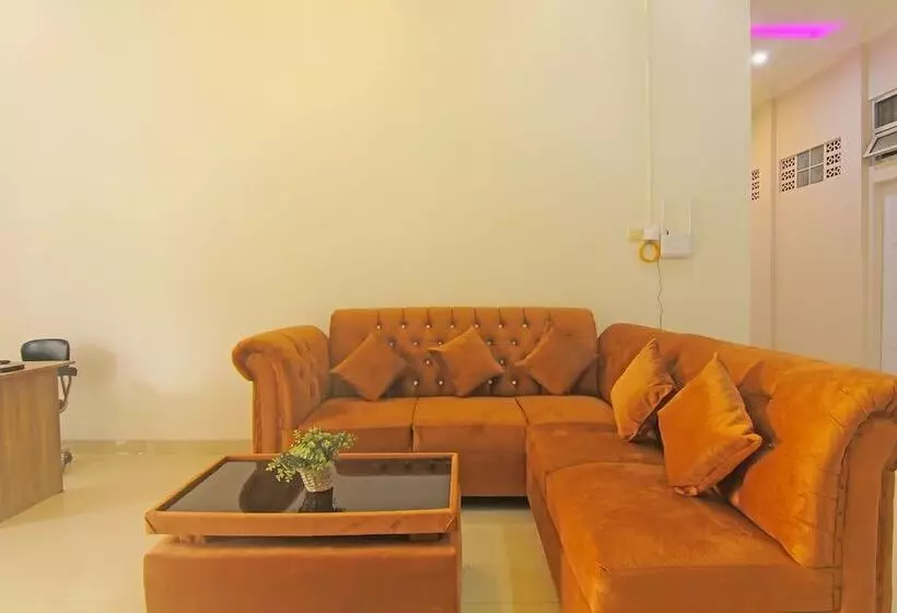 هتل Utama Residence