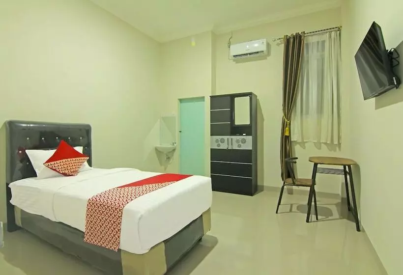 هتل Utama Residence