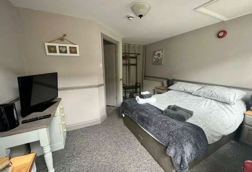 Aamiaismajoitus (B&B) The White Hart