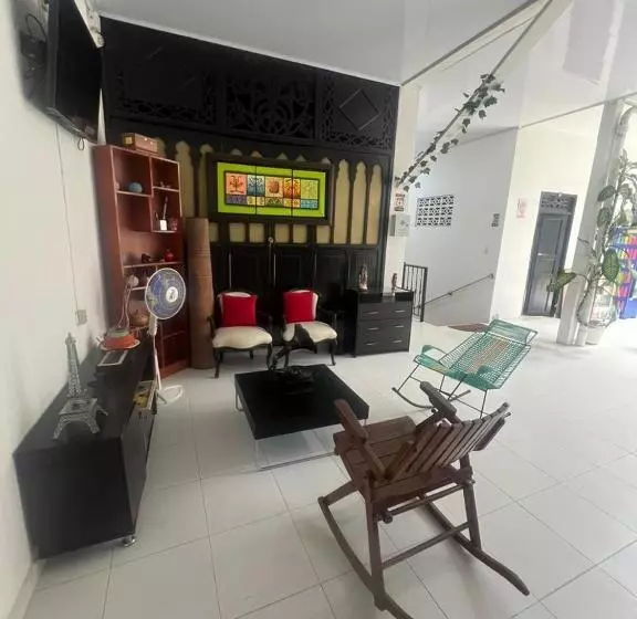 ペンション San Martin Plaza