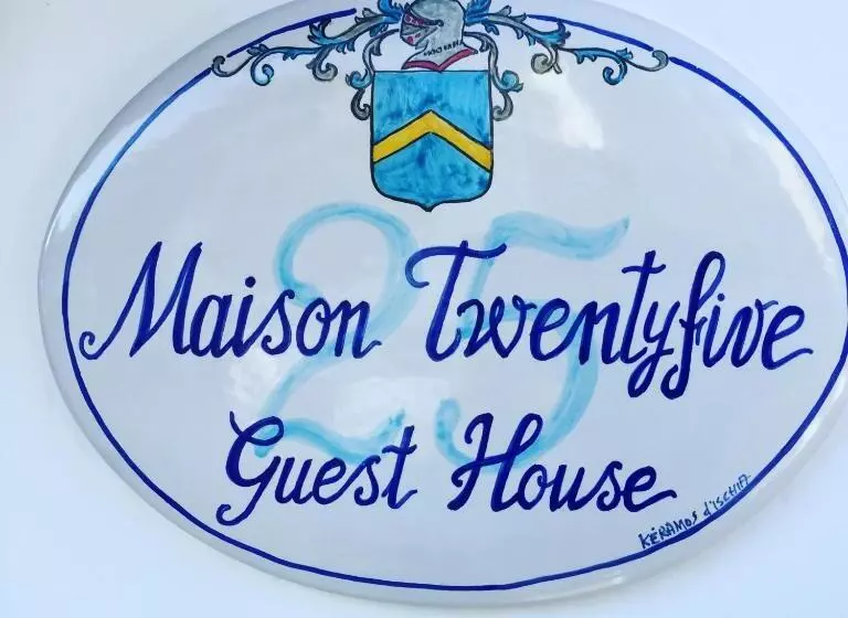 住宿加早餐  Maison Twentyfive