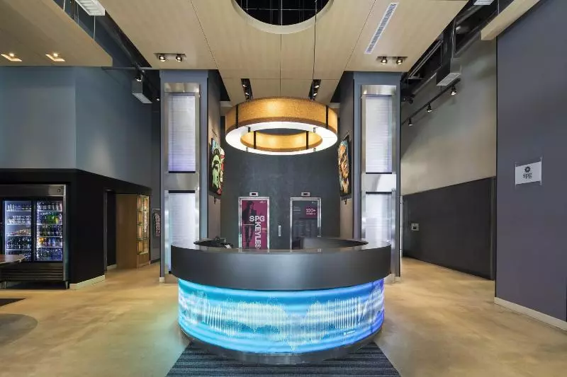 호텔 Aloft Manhattan Downtown  Financial District