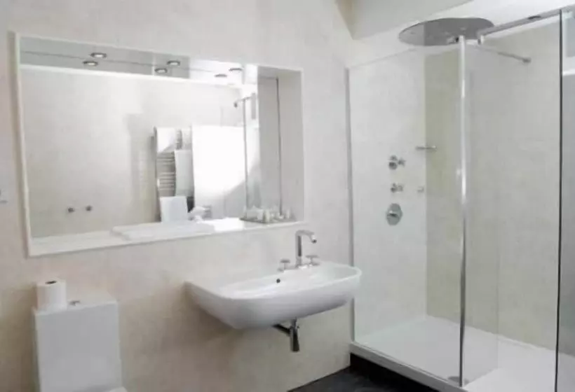 هتل Charlotte House