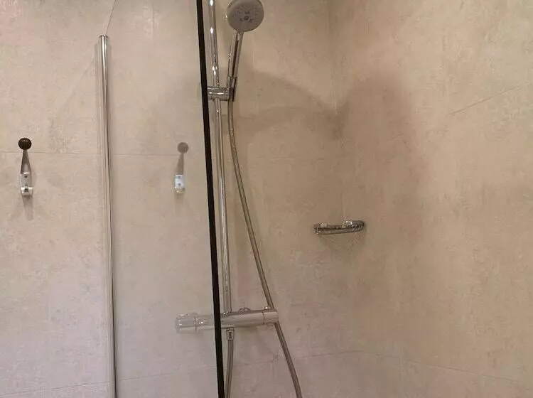 هتل Charlotte House