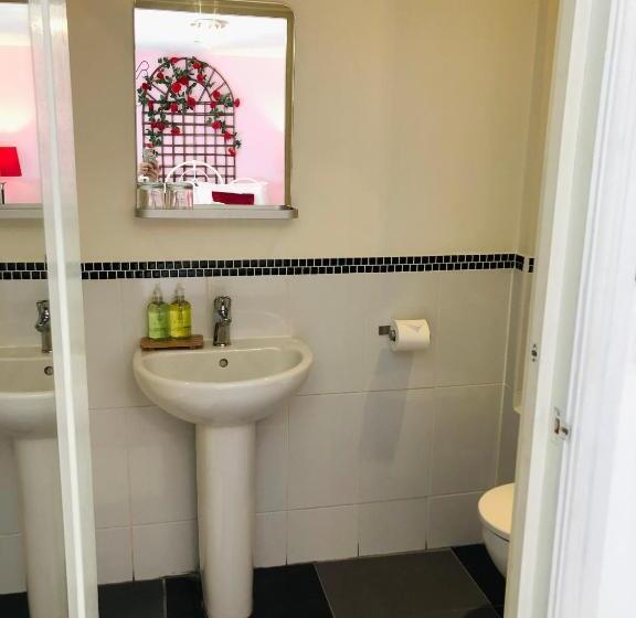 فندق Grand Pier Guest House