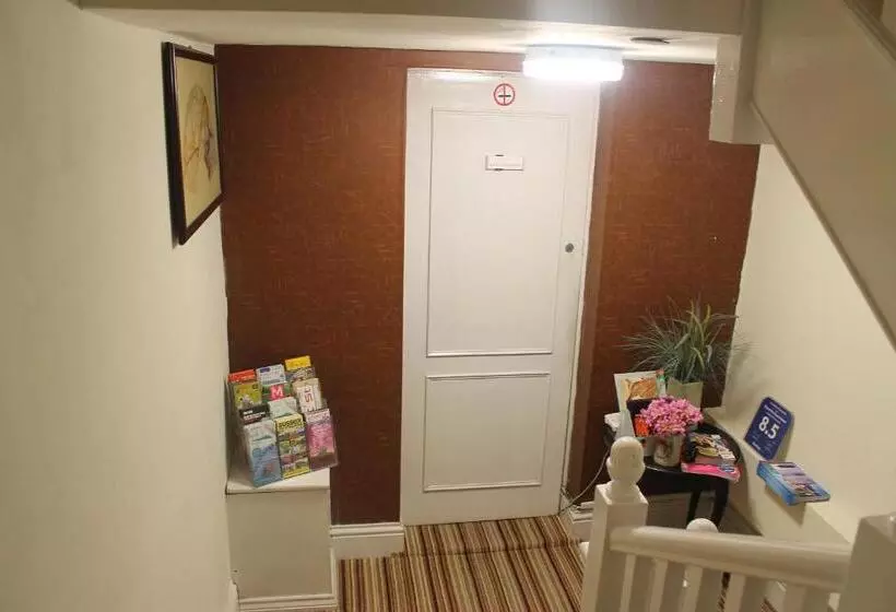 فندق Grand Pier Guest House