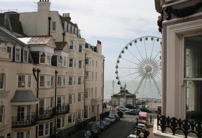 فندق Grand Pier Guest House