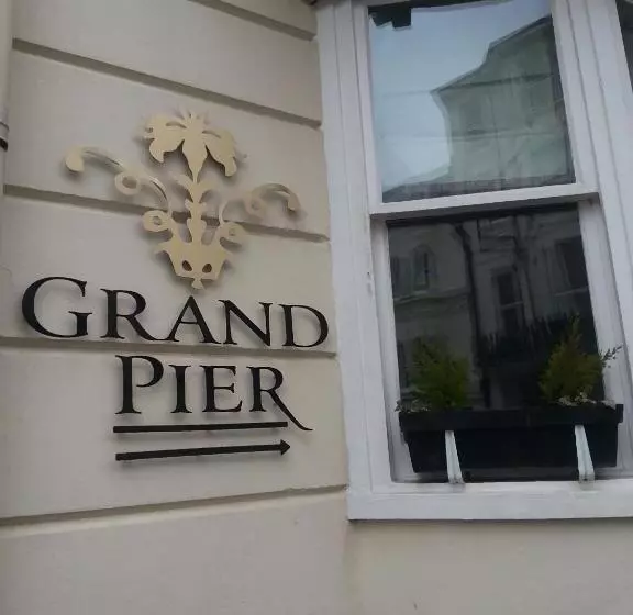 فندق Grand Pier Guest House