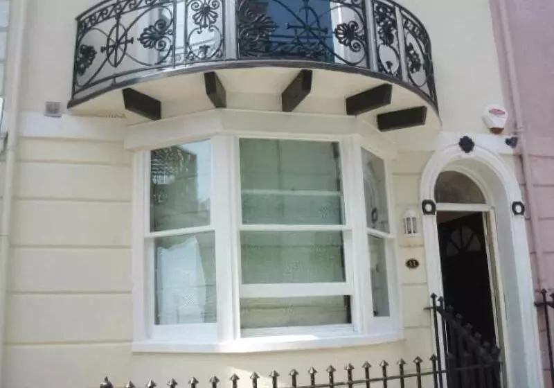 فندق Grand Pier Guest House