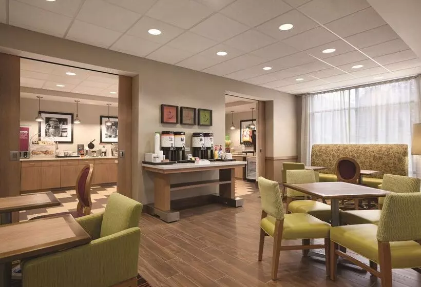 ホテル Hampton Inn Brigham City