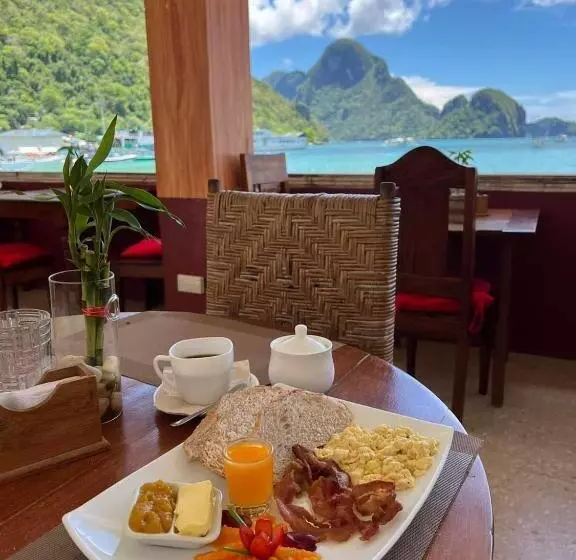 La Salangane Beach Hotel Downtown