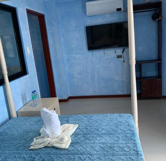 La Salangane Beach Hotel   Downtown