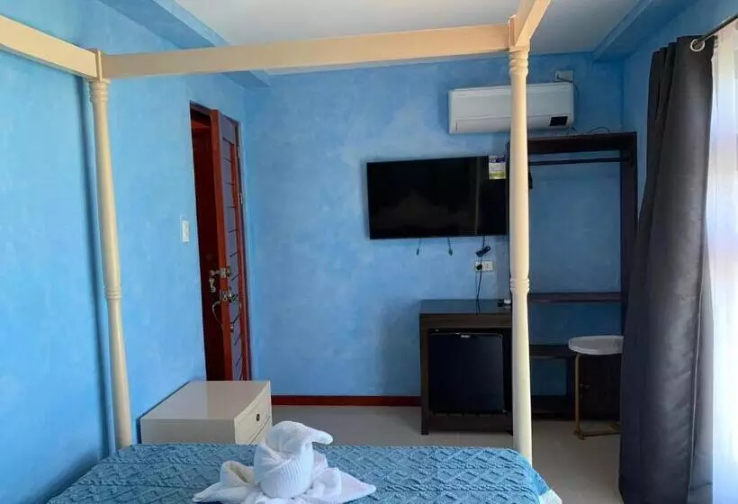 La Salangane Beach Hotel Downtown