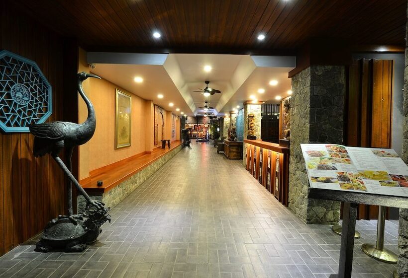 Hotel Lap Roi Karon Beachfront