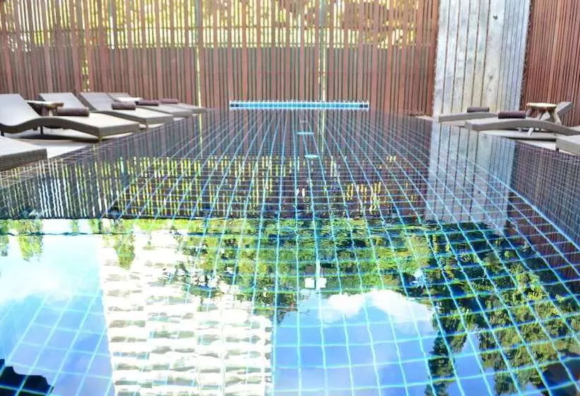 Hotel Lap Roi Karon Beachfront