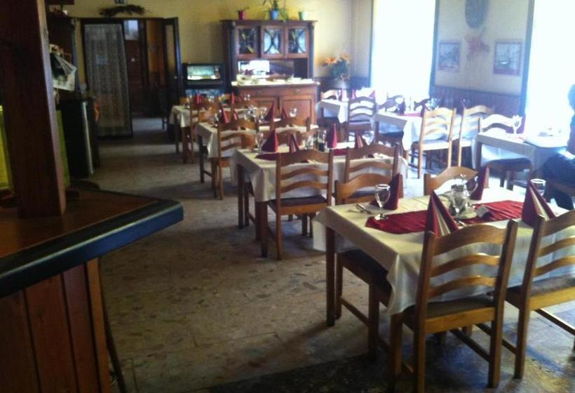 ホテル Max šimek