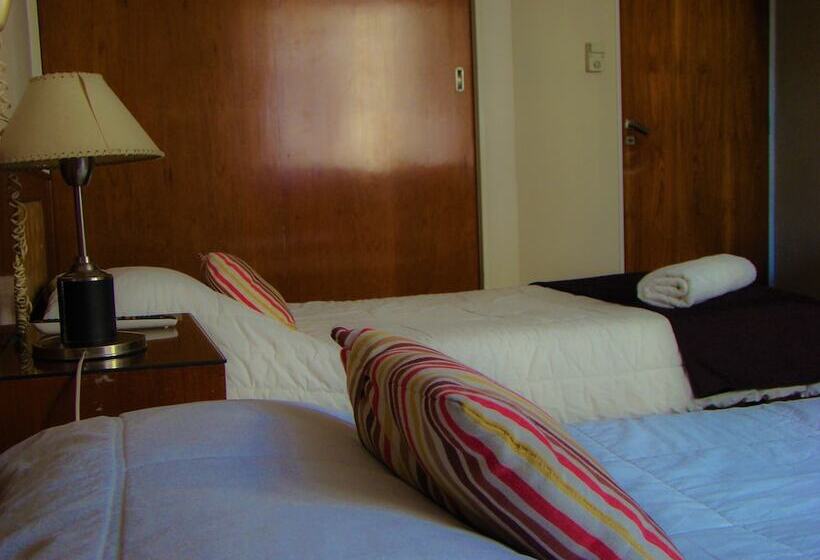 هتل Petit Recoleta Suites