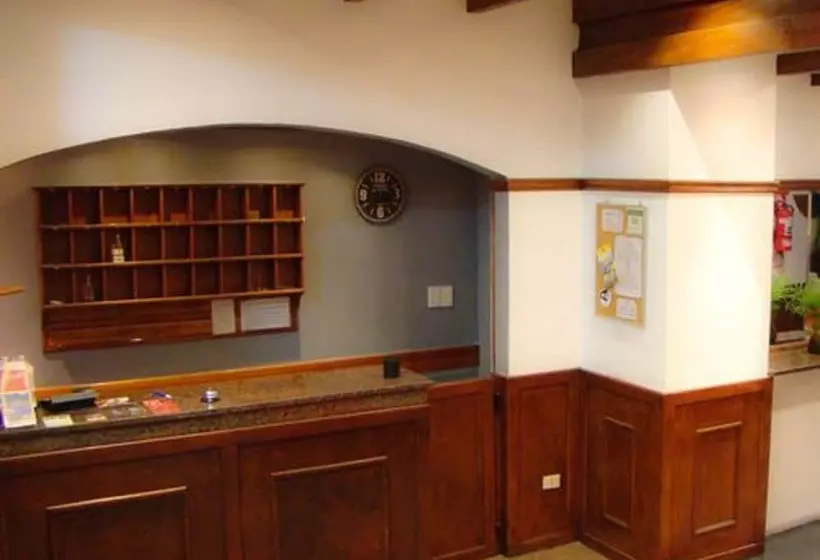 هتل Petit Recoleta Suites