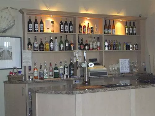 فندق The Red House