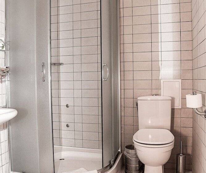 호텔 Optima Collection Kamianets Podilskyi