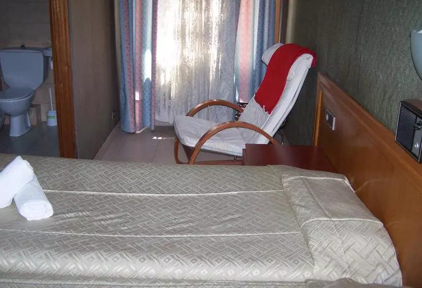 هتل Residencial Continental